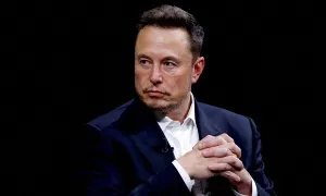 Bê bối 'băng nhóm gạ gẫm' khiến Elon Musk khẩu chiến với lãnh đạo Anh Bê bối 'băng nhóm gạ gẫm' khiến Elon Musk khẩu chiến với lãnh đạo Anh