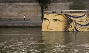Chính quyền Paris muốn trao 'quyền được sống' cho sông Seine